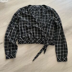 ABERCROMBIE A&F TIE WAIST PLAID TOP